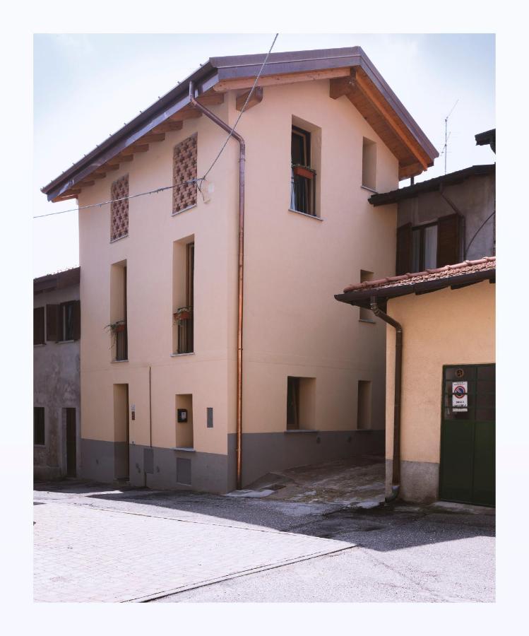 Al Salto Del Gatto Bed and Breakfast Schianno Exterior foto