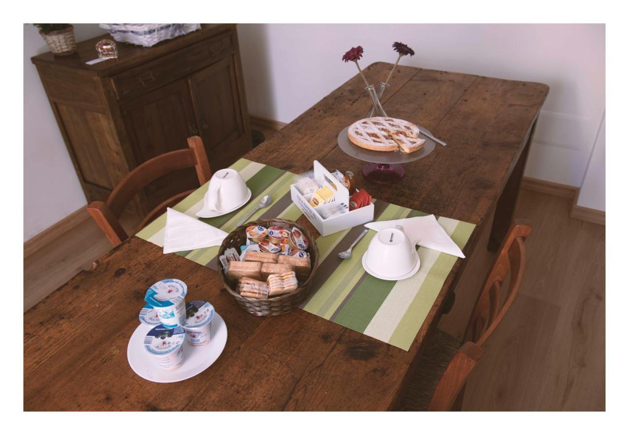 Al Salto Del Gatto Bed and Breakfast Schianno Exterior foto